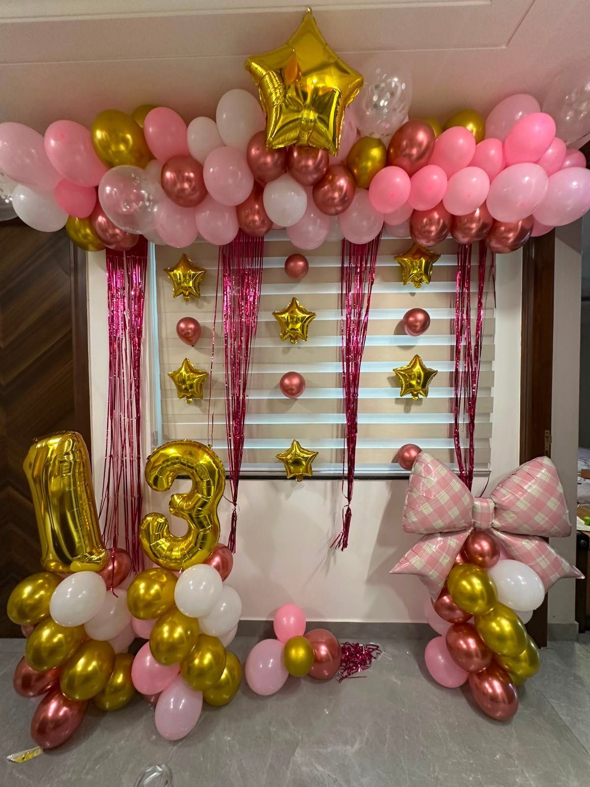Royal Birthday Black & Gold Luxury Balloon Backdrop (Design #81) - Birthday Decorations in Gurugram